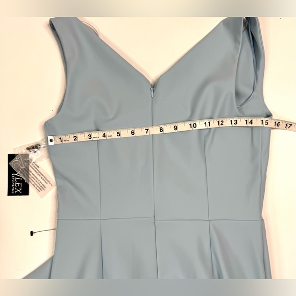 NWT Alex Evening Side Ruched Slimming Cocktail Dress Size 6 - Picture 6 of 13